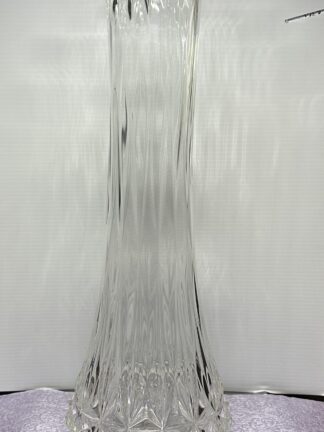 L.E. Smith Diamond Butt Swung vase MCM, clear, 21.5" tall, 16 fingers - IT GLOWS